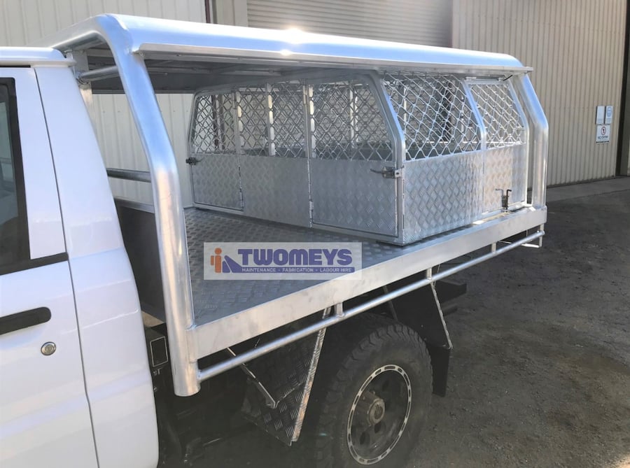 Aluminium tray and canopy fitted to a work utility